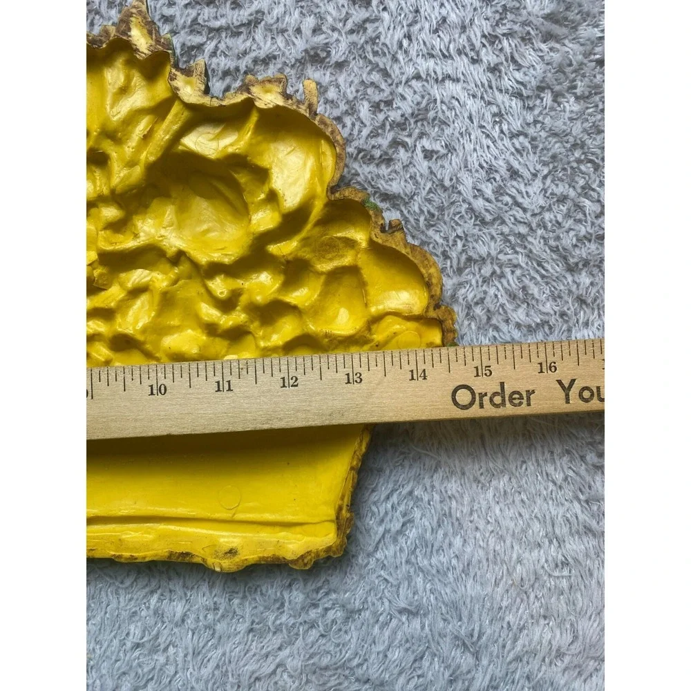 1978 Homco Fruit‎ Basket Wall Plaque Art Plastic Home Kitchen Farmhouse Decor